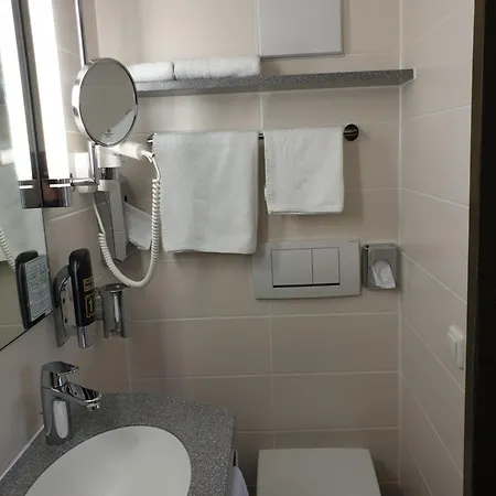 Traditionsgasthof Gruener Baum