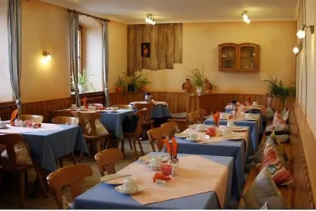 Traditionsgasthof Gruener Baum * Bad Staffelstein